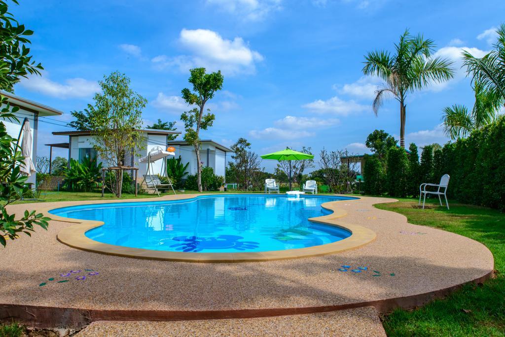 Baan Suan Thanwalai Khon Kaen Extérieur photo